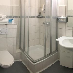Classic Dreibettzimmer